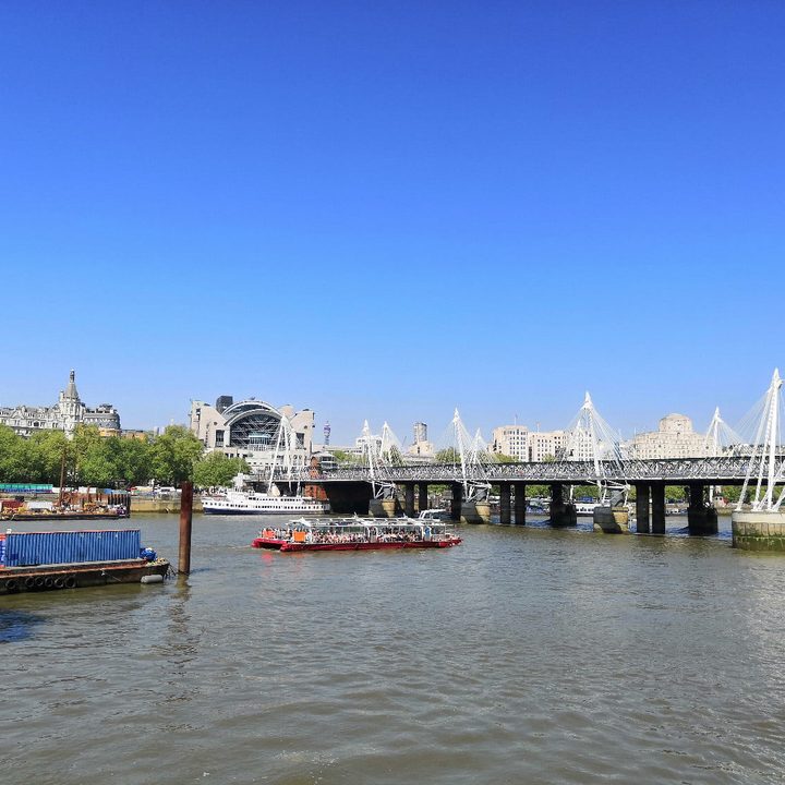 honor 10 revision london with ai