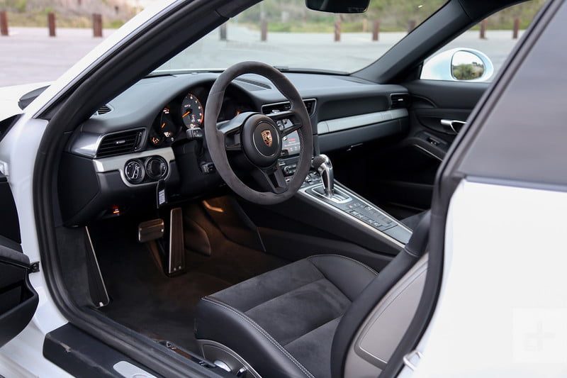 porsche 911 gt3 2018 prueba int 7