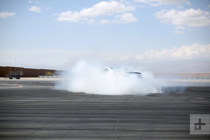 probando ford mustang thermal club 02