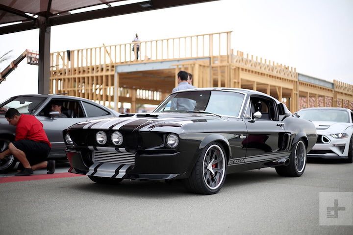 probando ford mustang thermal club est 23