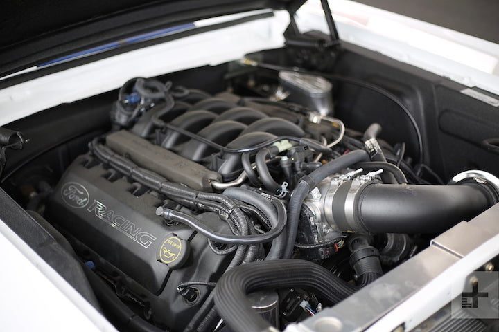 probando ford mustang thermal club est 25