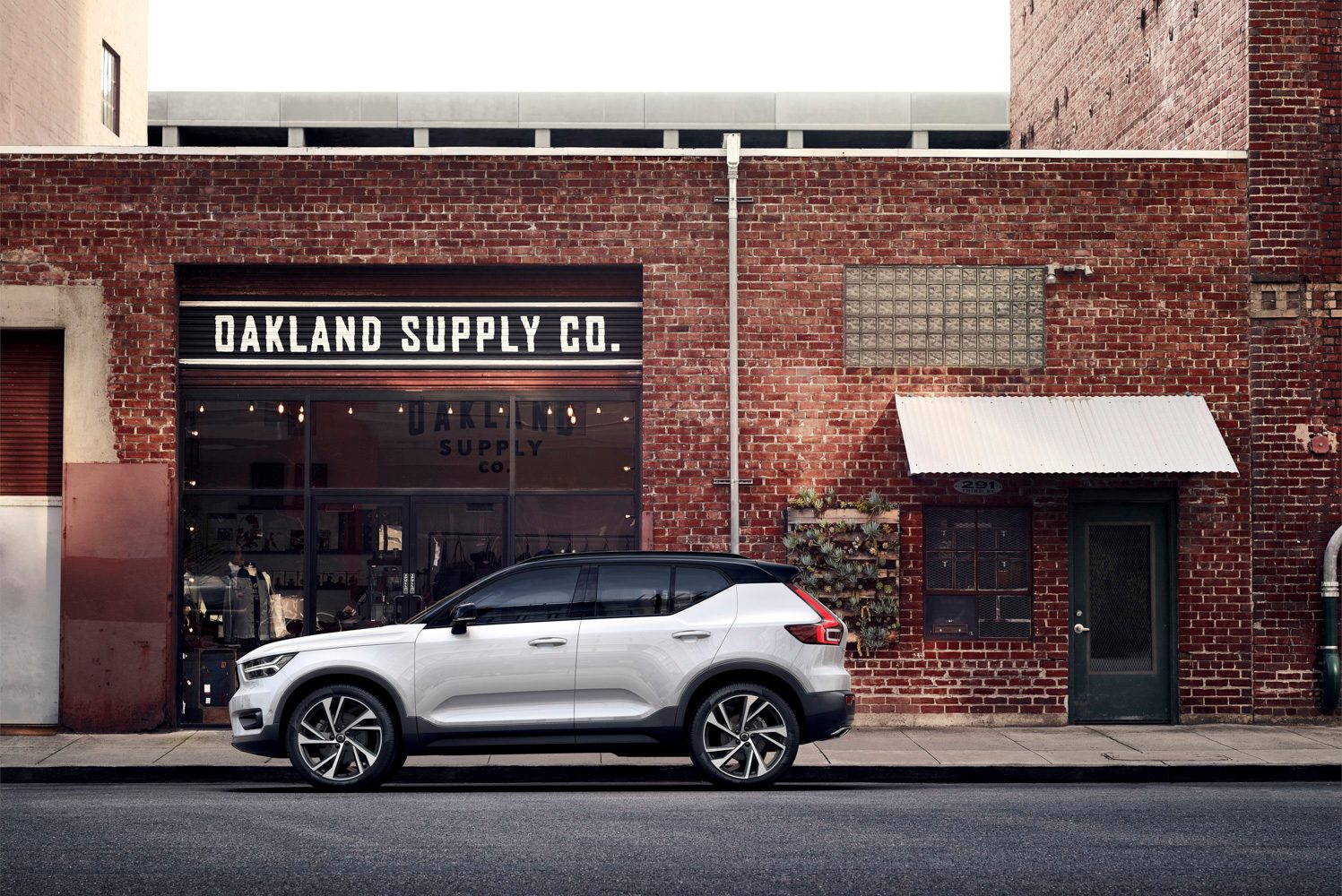 2019 Volvo XC40