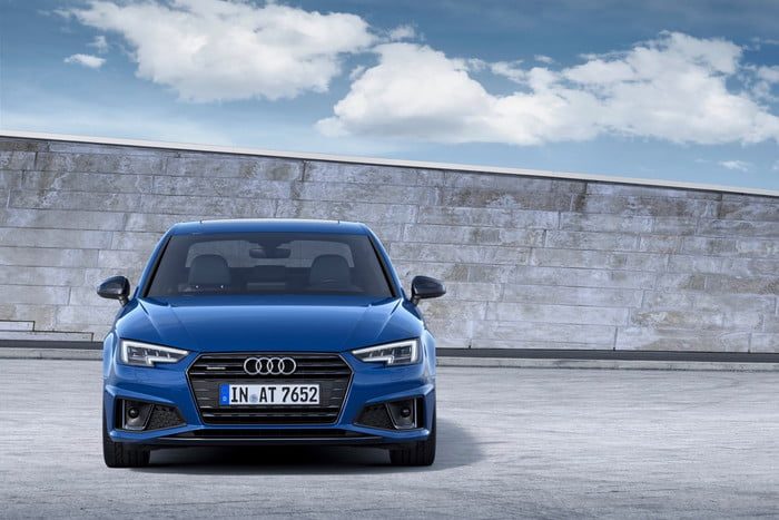 audi a4 2019 americano a187111 medium 700x467 c