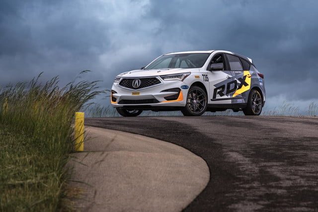 acura rendimiento suv rdx pikes peak ppihc 2018 5 640x427 c
