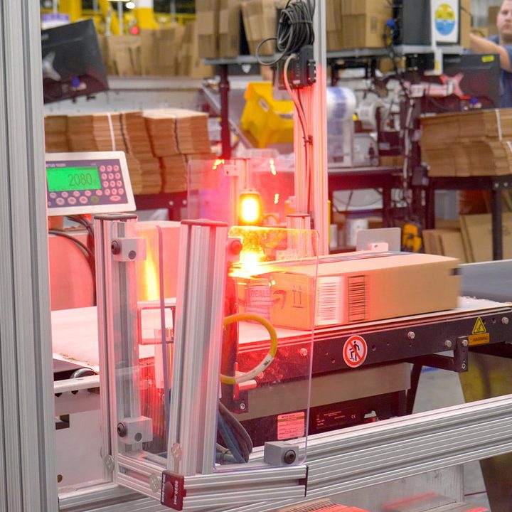 visita centro distribucion amazon fulfillment center scan