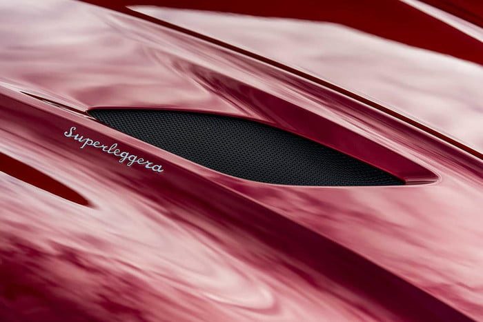 aston martin dbs superleggera presentacion leak 5 700x467 c