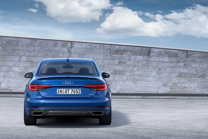 audi a4 2019 americano sedan 10 700x467 c