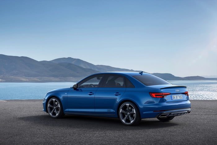 audi a4 2019 americano sedan 9 700x467 c
