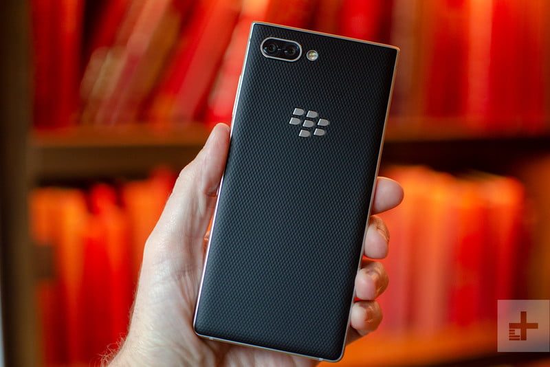 blackberry keytwo key2 hands on back full 800x534 c