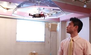 dron paraguas compania japonesa