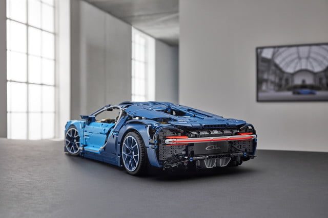 bugatti chiron en lego 5 640x427 c