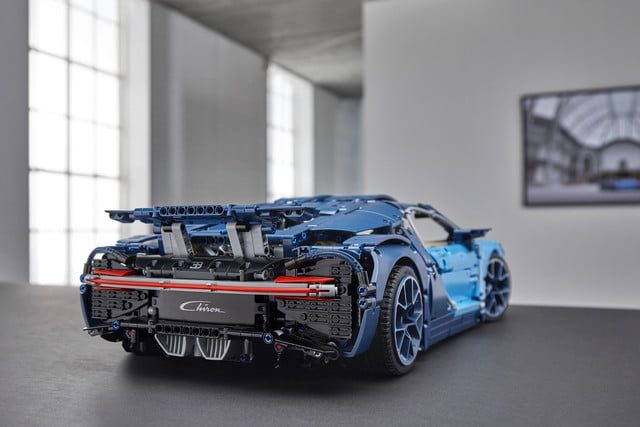 bugatti chiron en lego 6 640x427 c