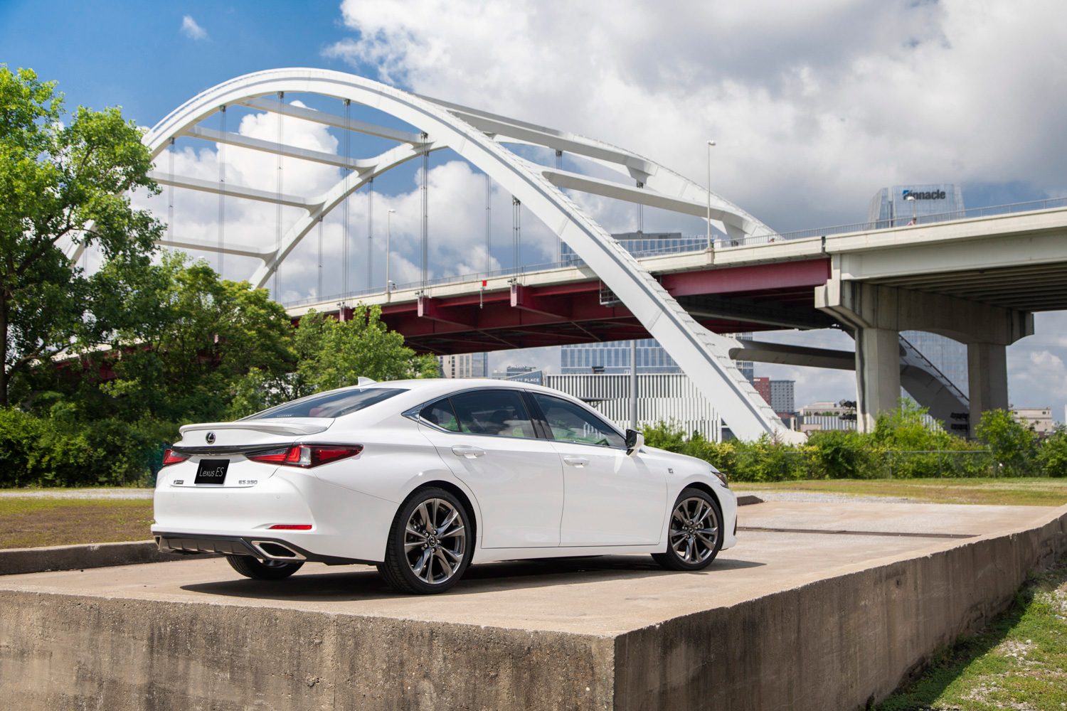 2019 Lexus ES 350 F Sport
