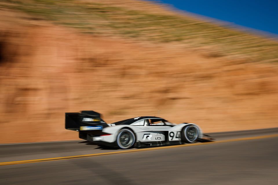 volkswagen electrico rompe record pikes peak id r 4 960x9999