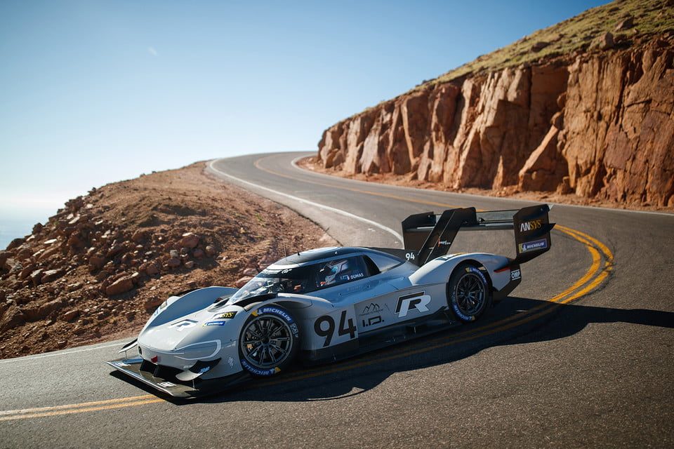 volkswagen electrico rompe record pikes peak id r 5 960x9999