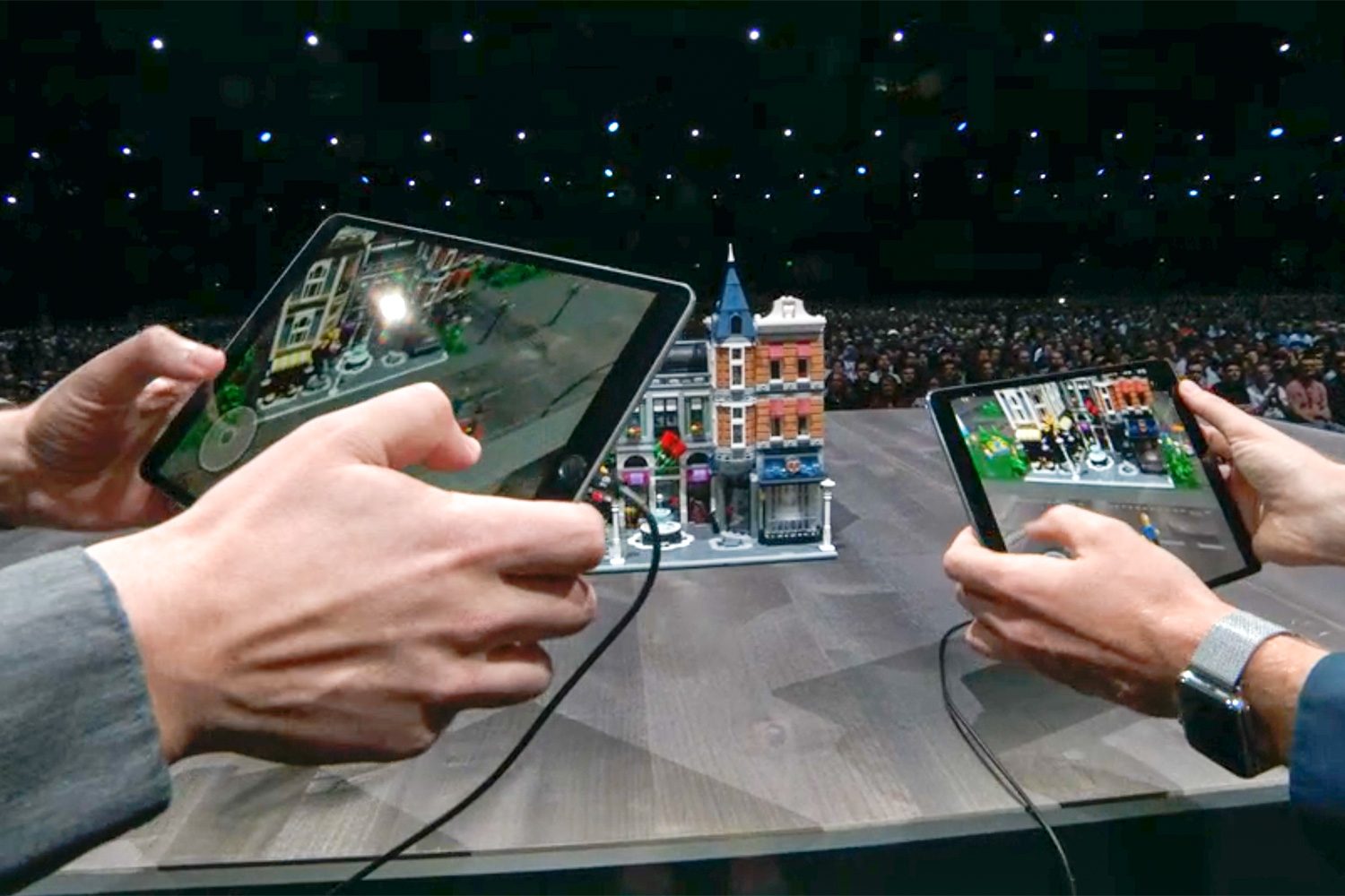 lego apple kit realidad aumentada wwdc 2018 two player 720x720