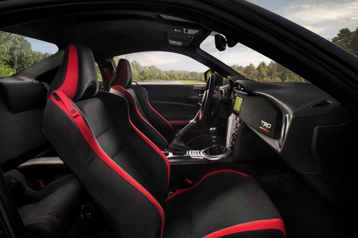 toyota 86 trd edicion especial 2019 special edition 35 1921ed3d205c9fcf56b3c9b1a00222afc9f5e717 700x467 c