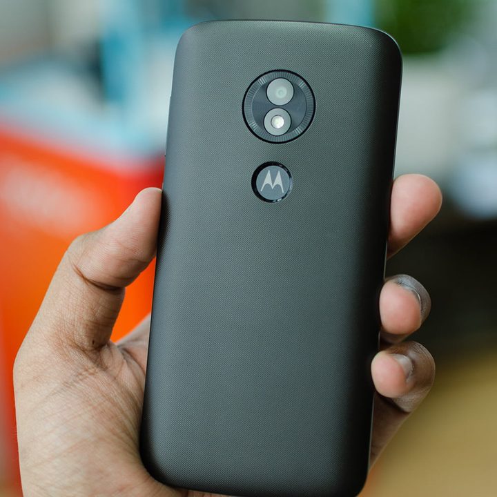 moto e5 play y plus 21