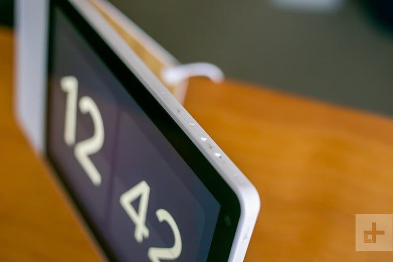 revision lenovo smart display lenovosmartdisplay 18 800x534 c