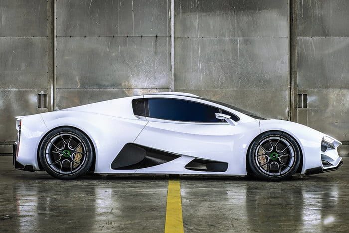 hiperauto milan red austria hypercar 07 700x467 c