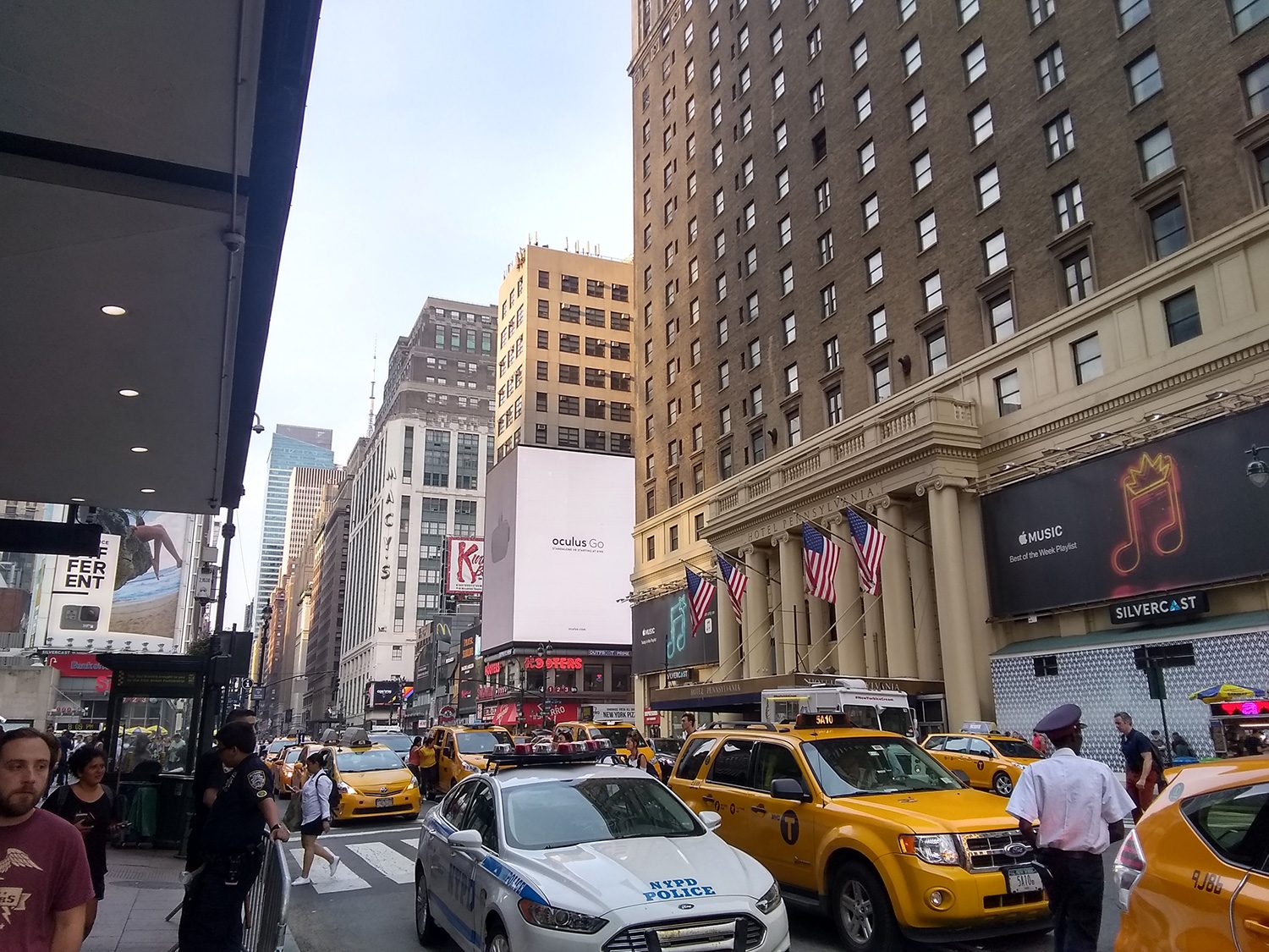 revision moto e5 play camera samples city street 2