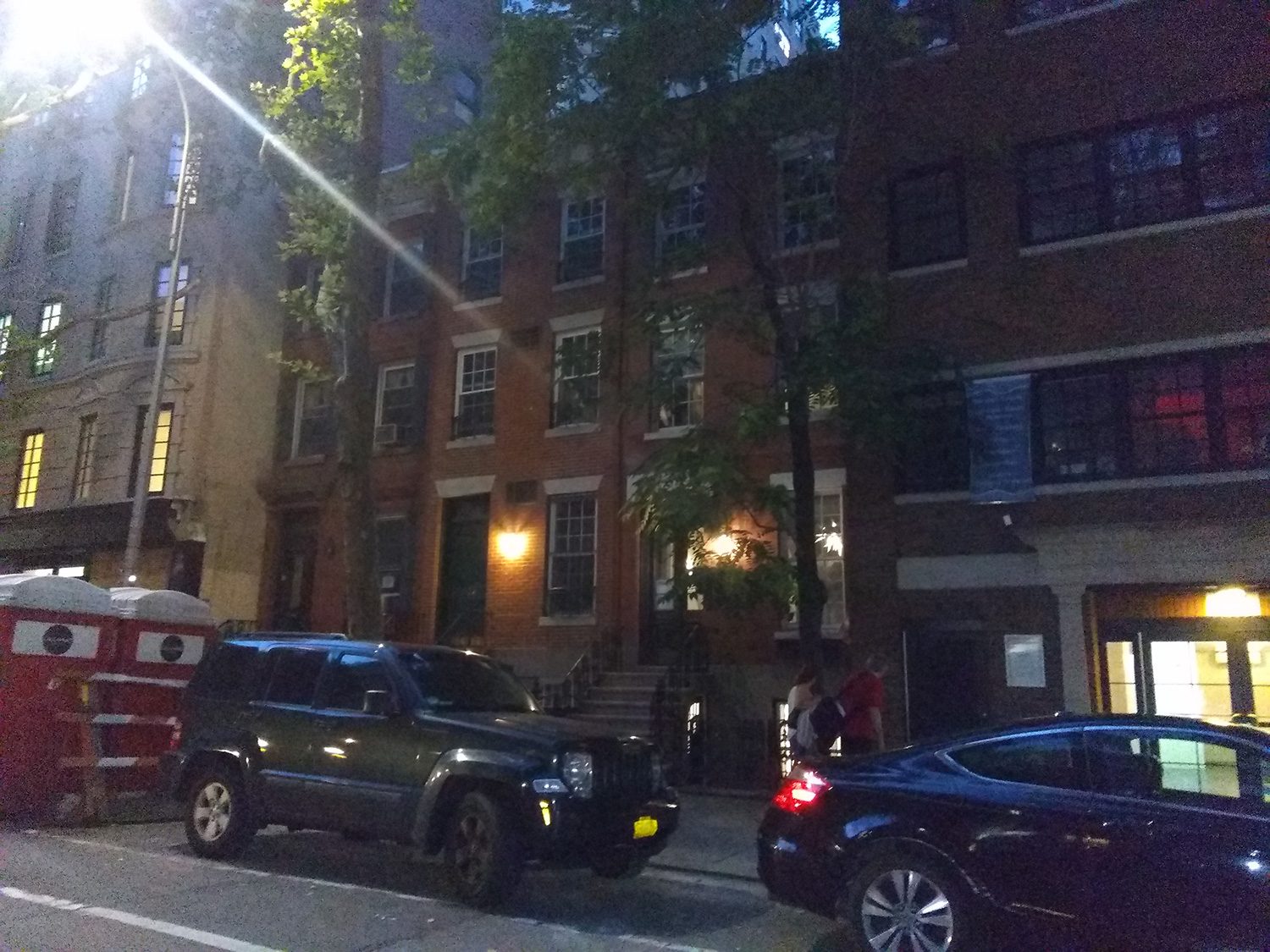 revision moto e5 play camera samples streets night