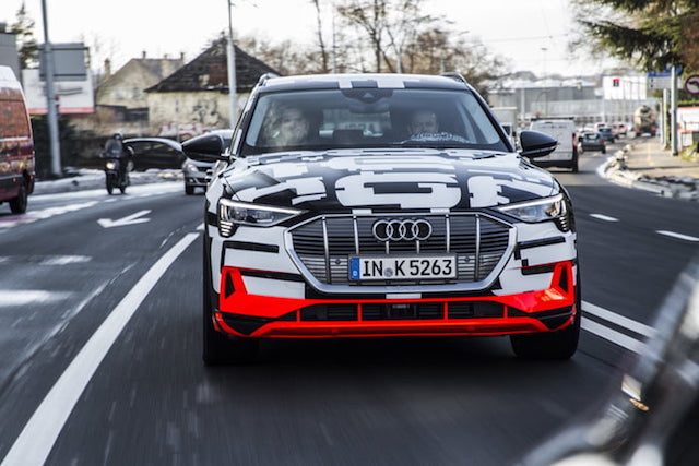 nuevos detalles audi e tron 2019 14