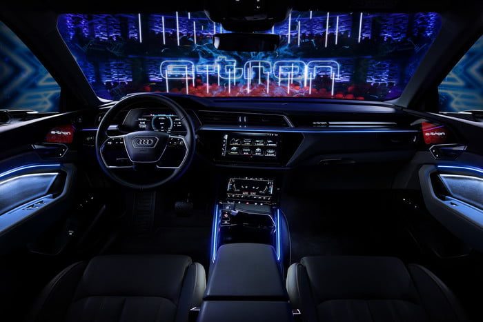 nuevos detalles audi e tron 2019 18