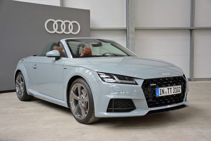 audi tt edicion 20 amiversario rg 2019 years 1 700x467 c