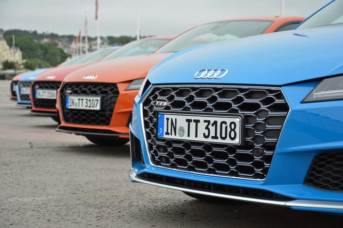 audi tt edicion 20 amiversario rg 2019 feature 4 700x467 c
