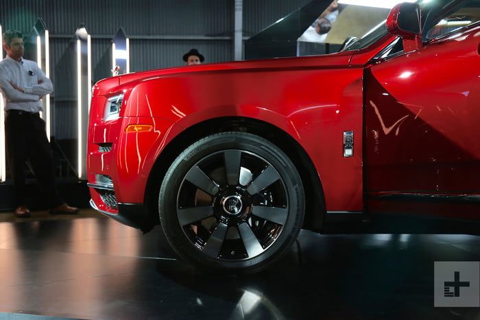 cullinan es realmente rolls royce suv 10