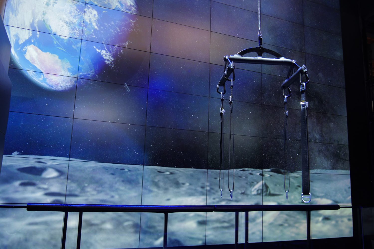 samsung nasa moon landing 4d vr experience