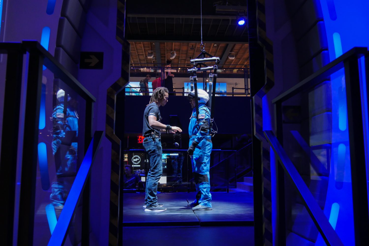 samsung nasa moon landing 4d vr experience