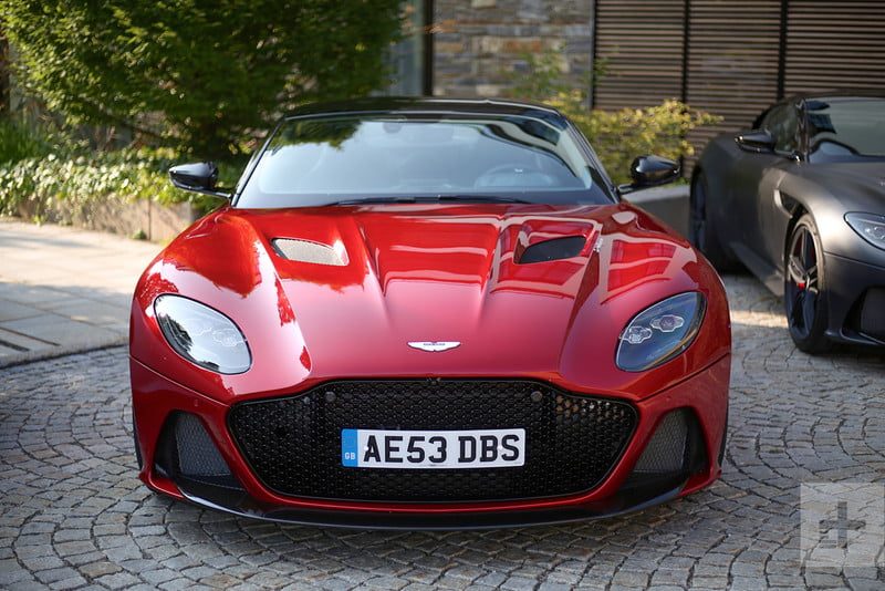 revision aston martin dbs superleggera 2019 first drive review 4 800x534 c