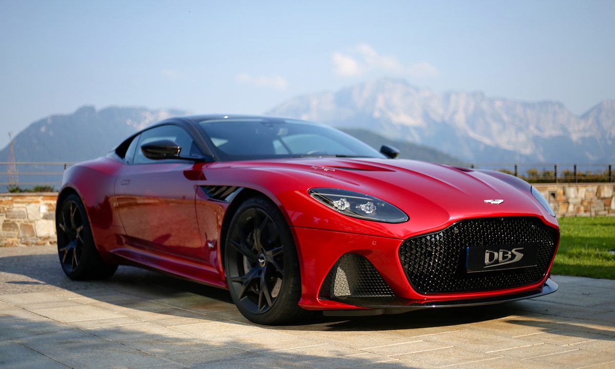 revision aston martin dbs superleggera 2019 first drive review 6