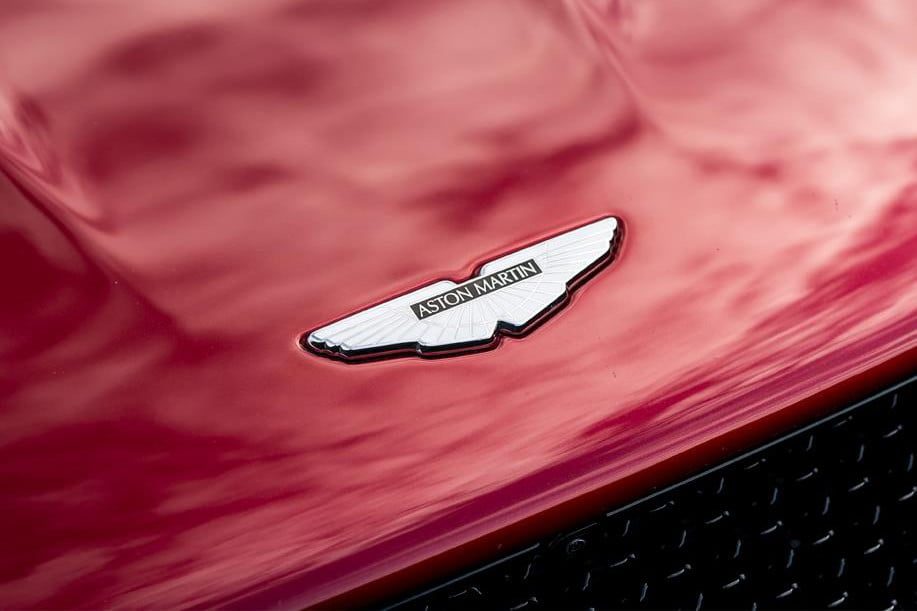 revision aston martin dbs superleggera 2019 first drive review press 1 960x9999