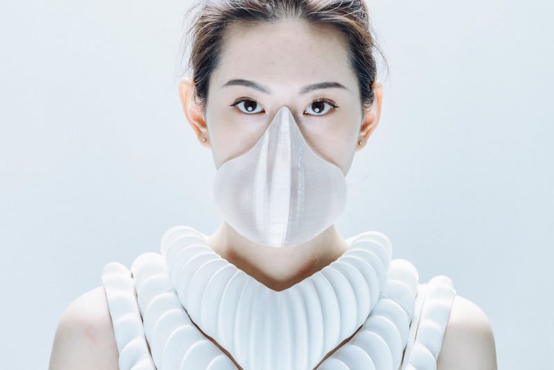 traje acuatico amphibio gills are designed to let humans breathe underwater gallery 3 800x534 c