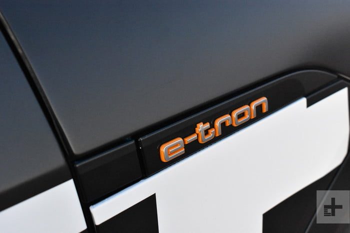 e tron suv electrica audi electric model logo 700x467 c