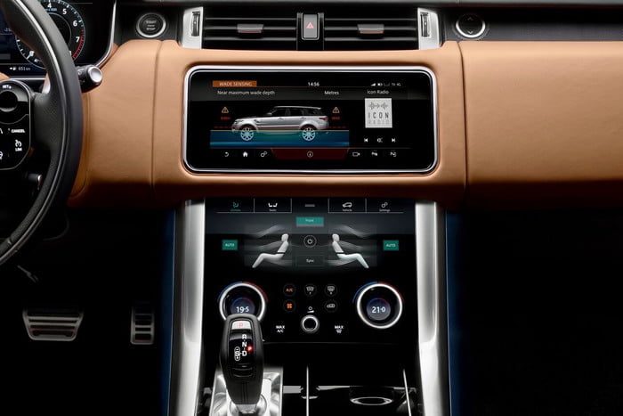 land rover range sport 2019 lr rangeroversport 19my 1106 15 700x467 c