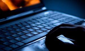 como la ai puede eliminar malware malwarebytes virus laptop 720x720