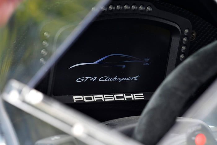 porsche cayman wrc mundial rally car 7 700x467 c