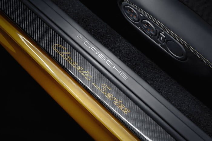 porsche 911 project gold 70 aniversario 13 700x467 c