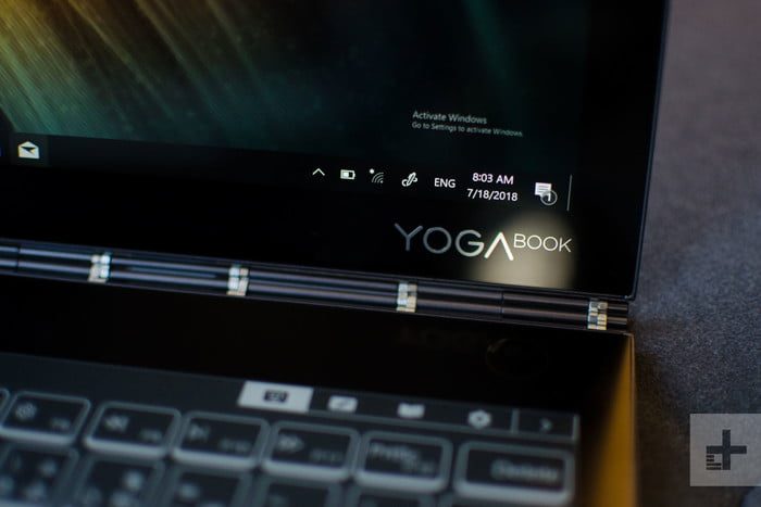 nuevas computadoras lenovo ifa 2018 yoga book c930 11 2 700x467 c