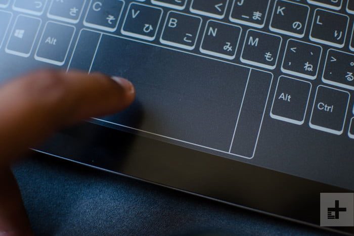 nuevas computadoras lenovo ifa 2018 yoga book c930 12 2 700x467 c