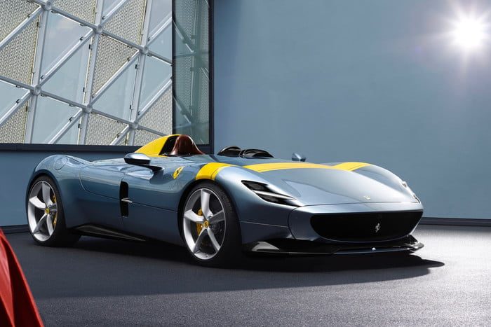 ferrari serie icona monza sp1 sp2 01 700x467 c
