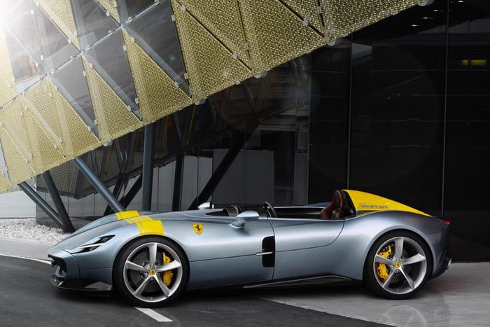 ferrari serie icona monza sp1 sp2 03 700x467 c