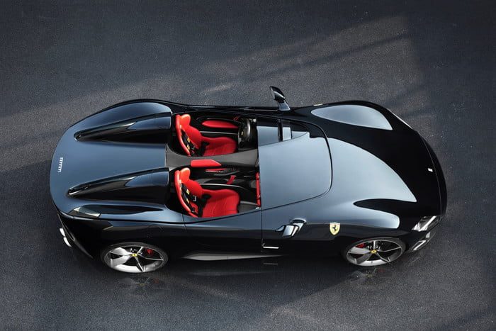 ferrari serie icona monza sp1 sp2 11 700x467 c