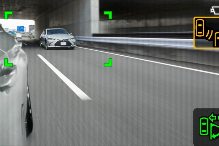 lexus es retrovisores digitales 2019 digital side view monitors for jdm 9 700x467 c