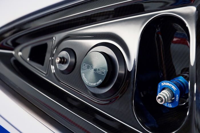 porsche 935 edicion limitada 70 aniversario 2019 8 700x467 c