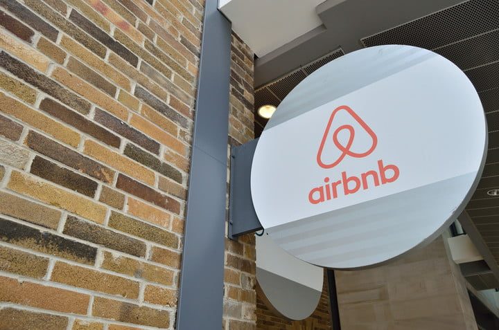Airbnb está limitando alquileres a menores de 25 años